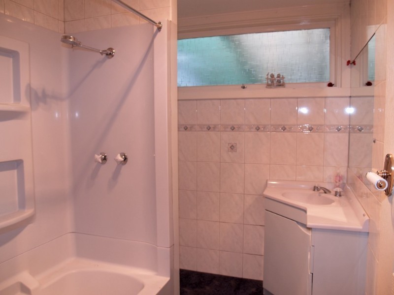 91 Moore Avenue, Montrose VIC 3765