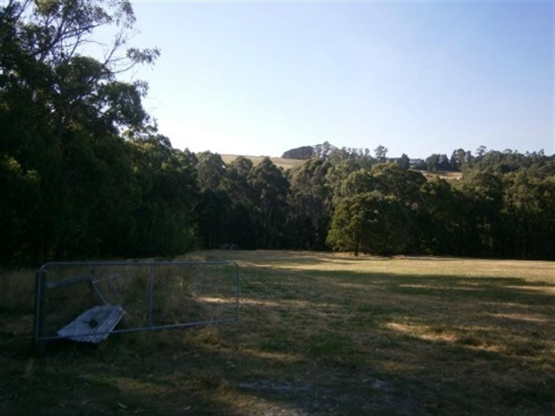 3 Eleanor Drive, Silvan VIC 3795