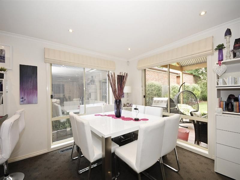 3/18 James Road, Croydon VIC 3136