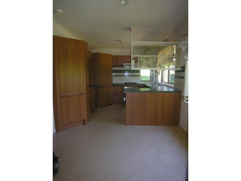 36 Greenwood Avenue, Ringwood VIC 3134