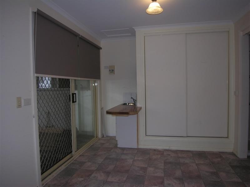 5 St James Avenue, Montrose VIC 3765