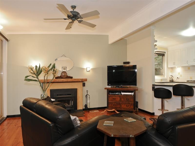 36 Woodhurst Grove, Kalorama VIC 3766