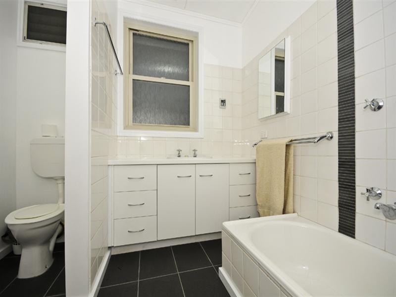 36 Woodhurst Grove, Kalorama VIC 3766