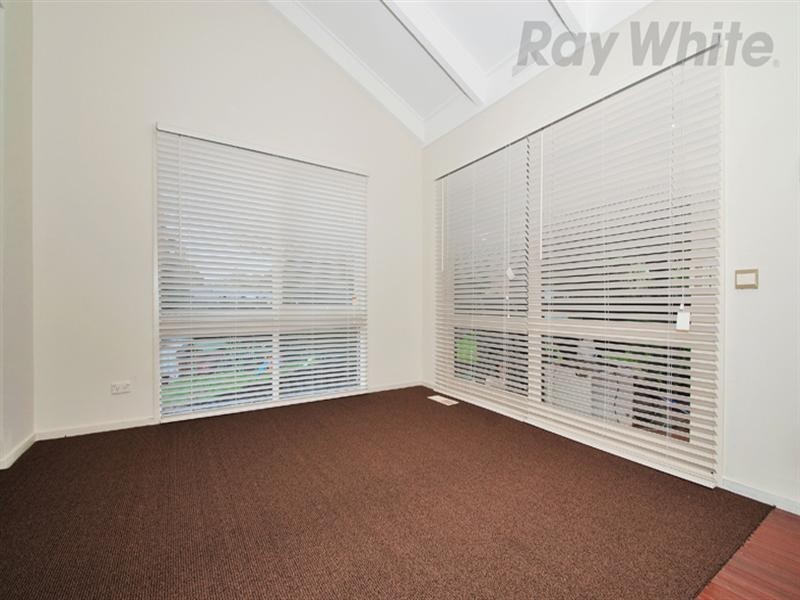 6 Heysen Court, Mooroolbark VIC 3138