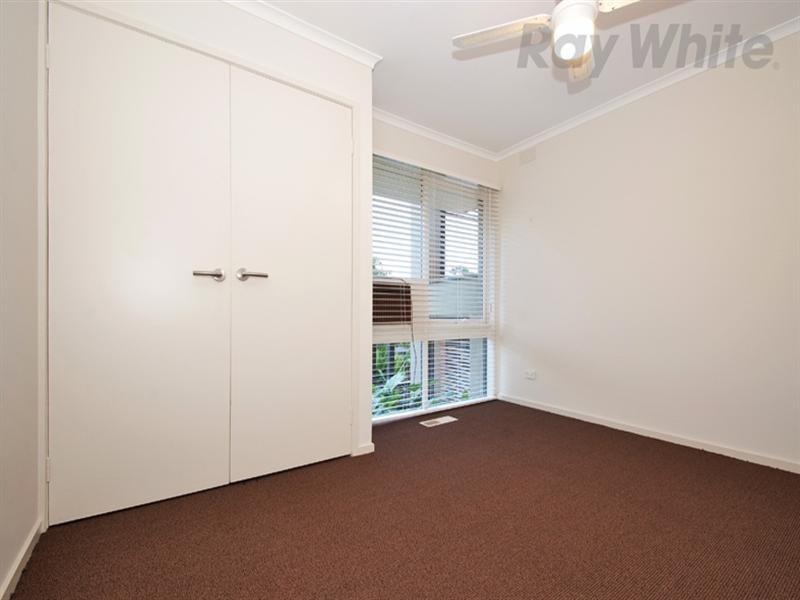 6 Heysen Court, Mooroolbark VIC 3138