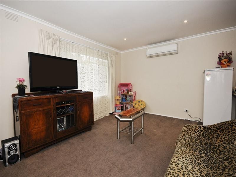 4/5 Felix Grove, Mooroolbark VIC 3138