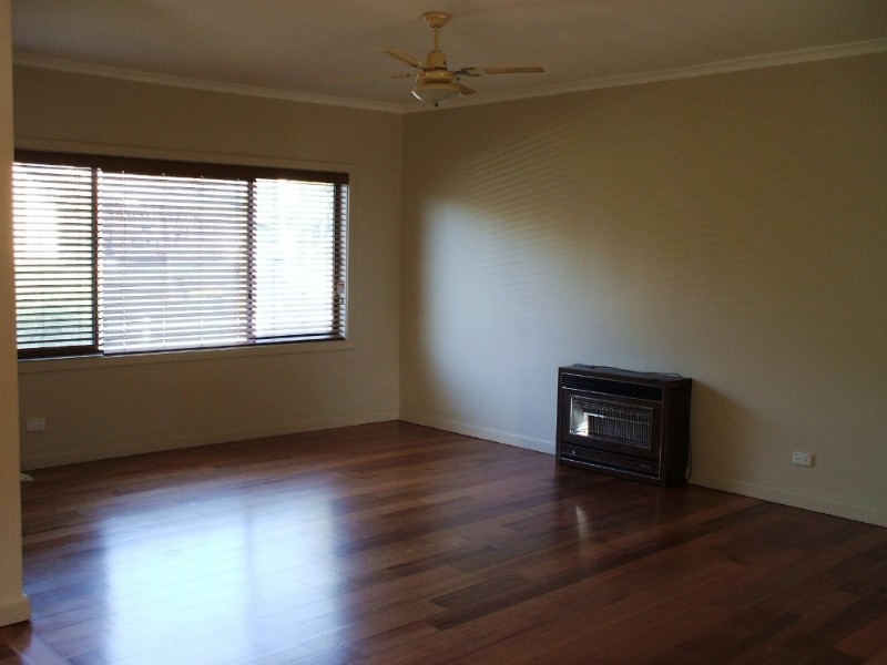 14 Morelle Court, Mooroolbark VIC 3138