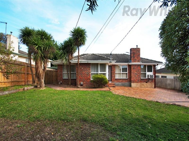 1/12 Bridges Avenue, Mooroolbark VIC 3138