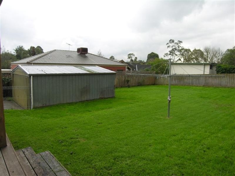 70 BELLARA Drive, Mooroolbark VIC 3138