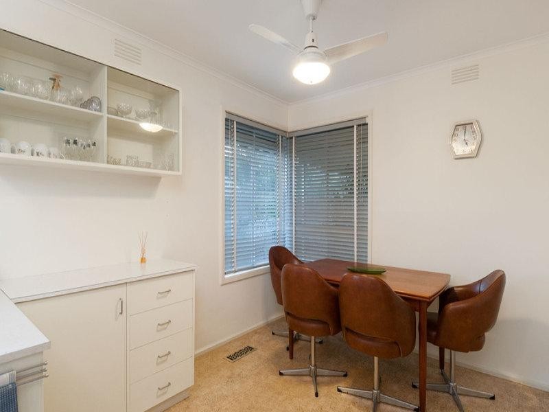 424 Hull Road, Mooroolbark VIC 3138