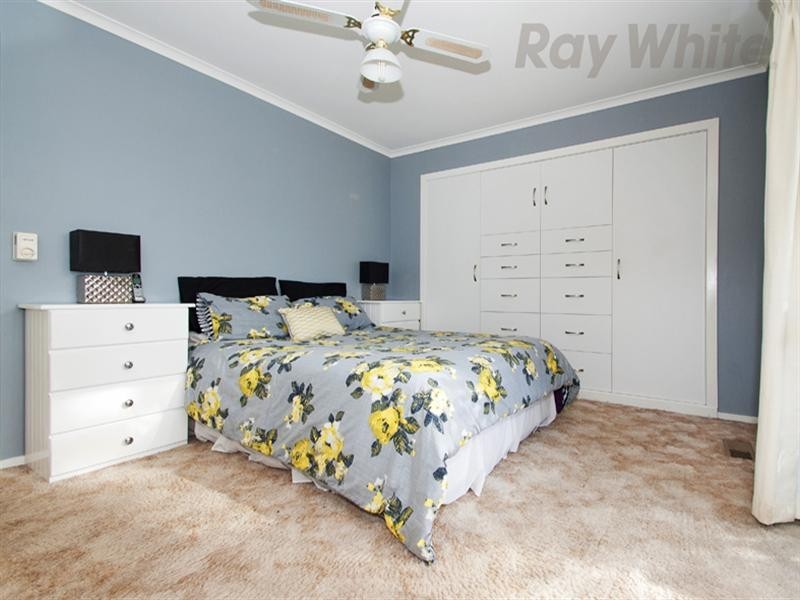 14 Anthony Dv, Chirnside Park VIC 3116