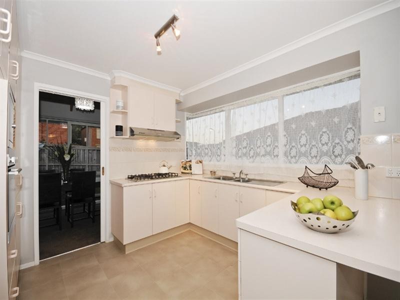 11 Alida Court, Ferntree Gully VIC 3156