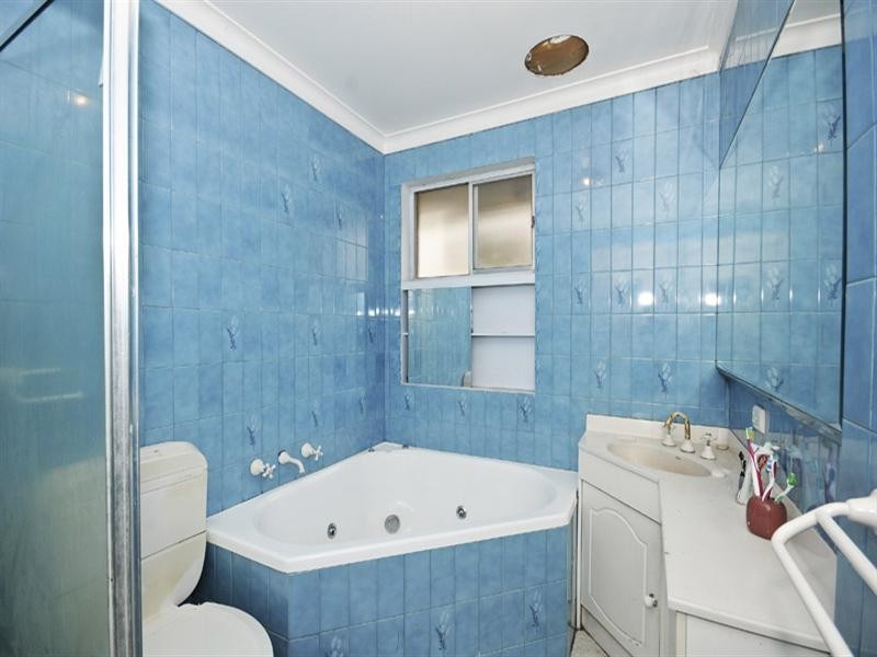 14 Shirley Street, Mooroolbark VIC 3138