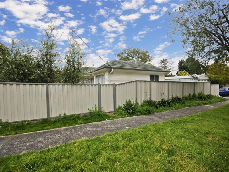 51 Holland Road, Ringwood East VIC 3135