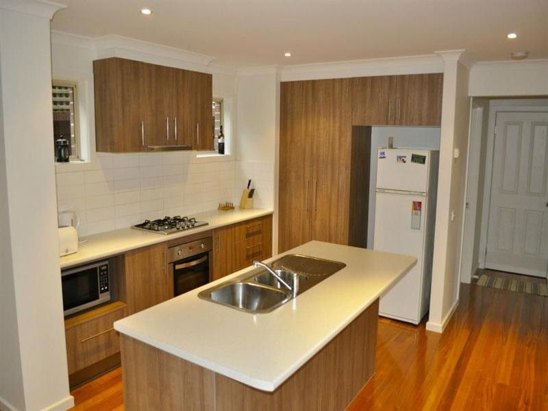2/68 Bonnie View Road, Croydon North VIC 3136