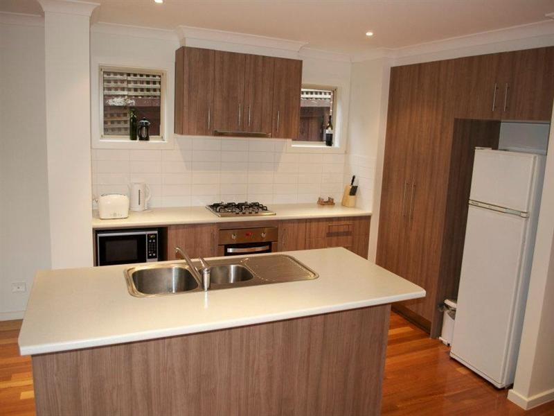 2/68 Bonnie View Road, Croydon North VIC 3136