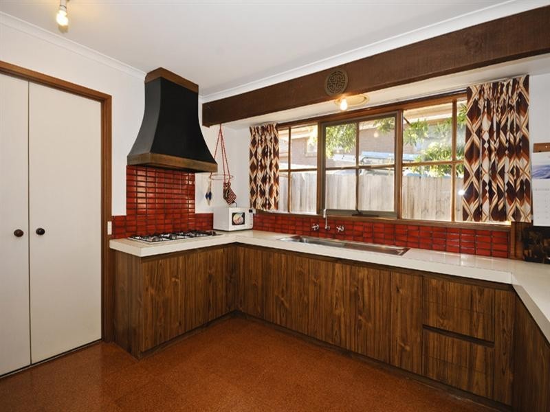 36 Landscape Drive, Mooroolbark VIC 3138