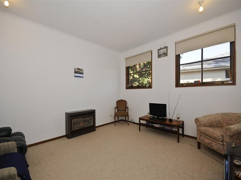 36 Landscape Drive, Mooroolbark VIC 3138