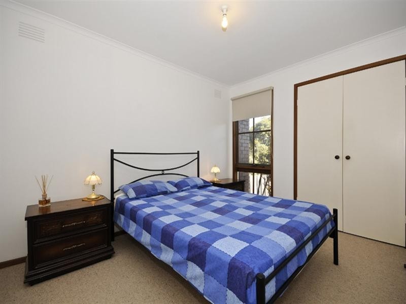 36 Landscape Drive, Mooroolbark VIC 3138