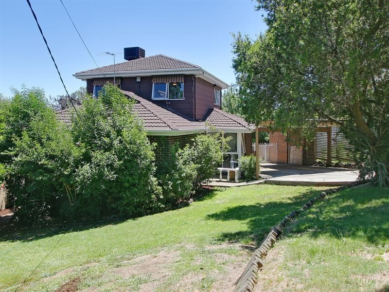 7 Parry Drive, Mooroolbark VIC 3138