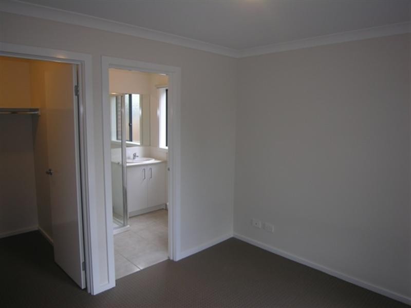 59 Lancaster Road, Mooroolbark VIC 3138