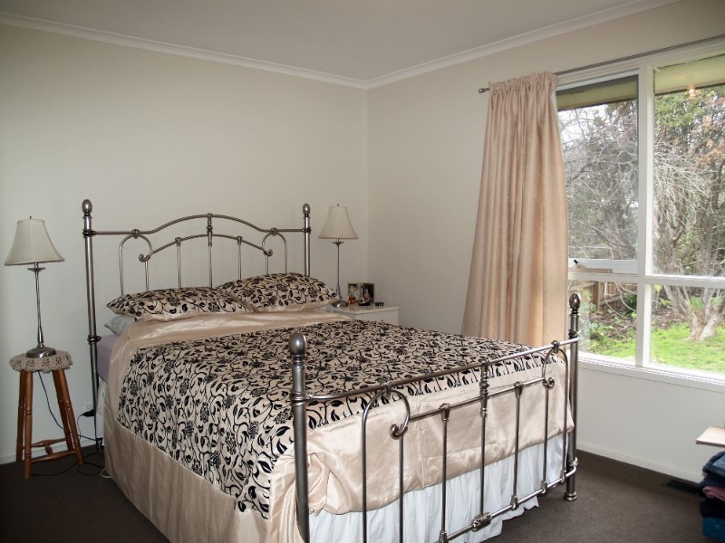 5 Uralla Court, Mooroolbark VIC 3138