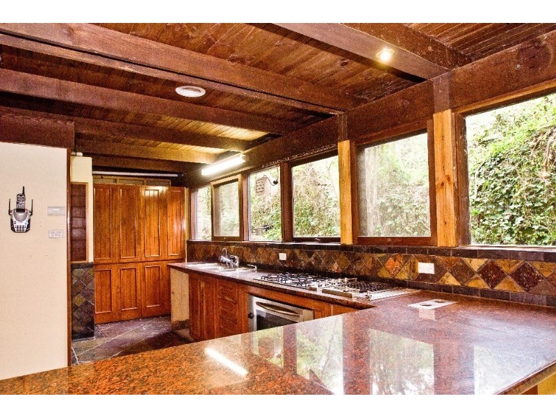 1 Edna Walling Lane, Mooroolbark VIC 3138