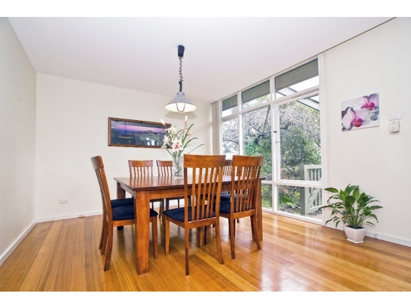 4 Akarana Drive, Chirnside Park VIC 3116