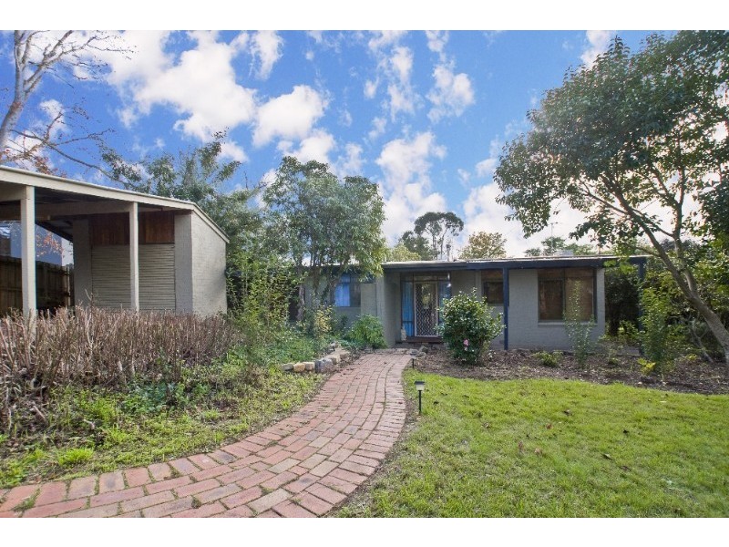 4 Akarana Drive, Chirnside Park VIC 3116