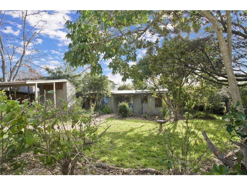 4 Akarana Drive, Chirnside Park VIC 3116