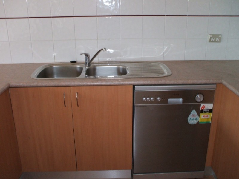 9/35-43 Kent Avenue, Croydon VIC 3136