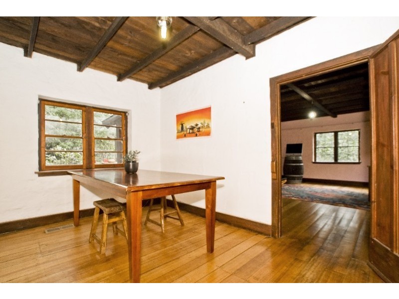 9 Bickleigh Vale Road, Mooroolbark VIC 3138