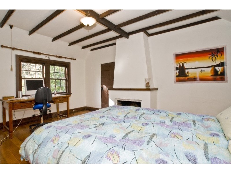 9 Bickleigh Vale Road, Mooroolbark VIC 3138