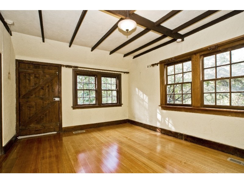 9 Bickleigh Vale Road, Mooroolbark VIC 3138