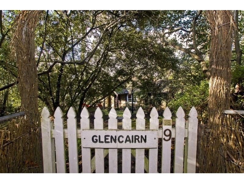 9 Bickleigh Vale Road, Mooroolbark VIC 3138