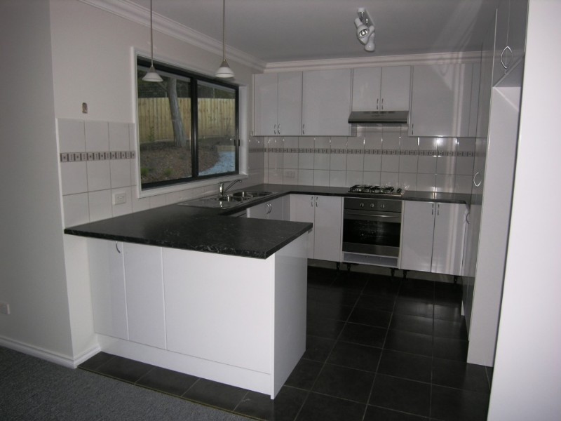 2/5 Hordern Road, Mount Evelyn VIC 3796