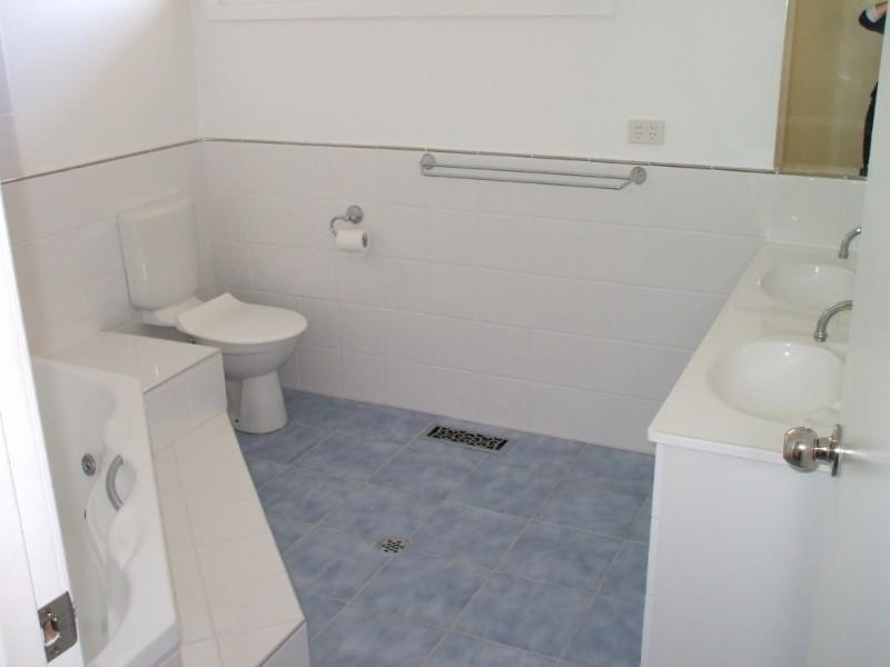 6 Songbird Avenue, Chirnside Park VIC 3116