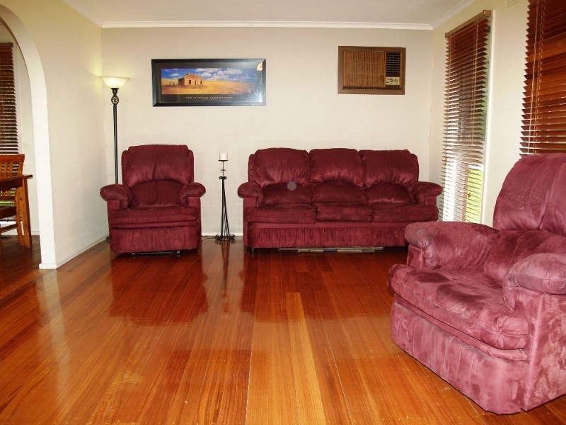 6 Alawara Drive, Mooroolbark VIC 3138