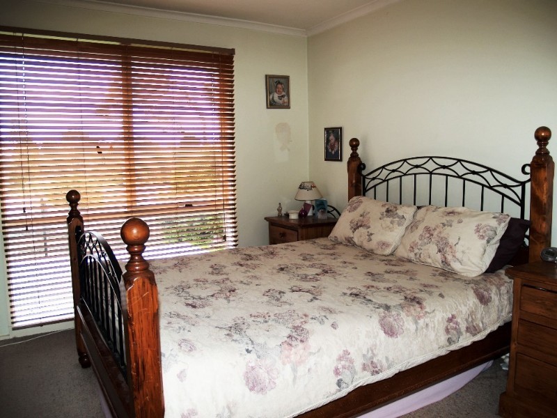 6 Alawara Drive, Mooroolbark VIC 3138