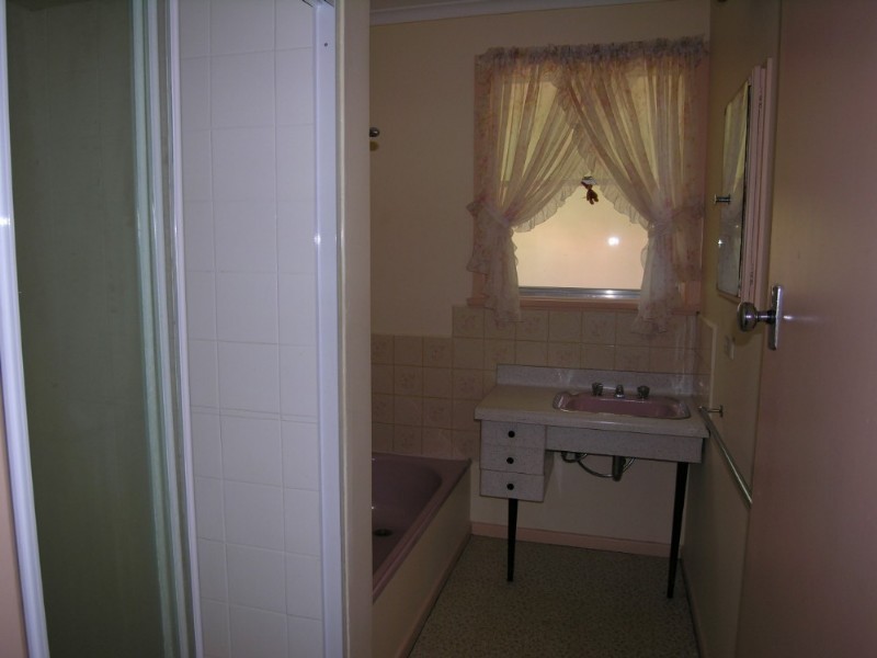 1/35 Lomond Avenue, Kilsyth VIC 3137