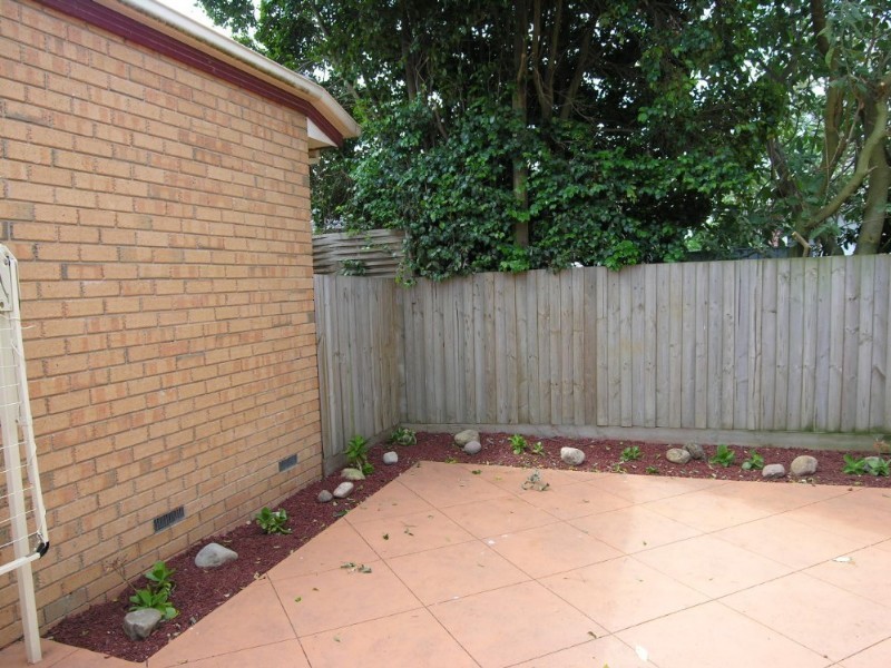 1/35 Lomond Avenue, Kilsyth VIC 3137