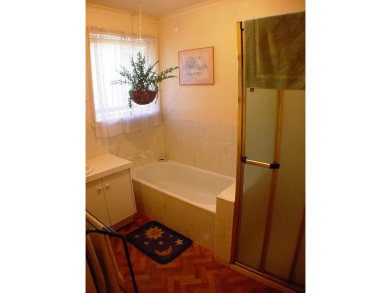 255 Manchester Road, Mooroolbark VIC 3138