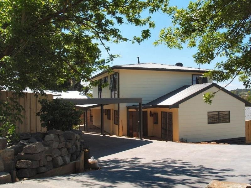 4/22-24 Central Avenue, Mooroolbark VIC 3138