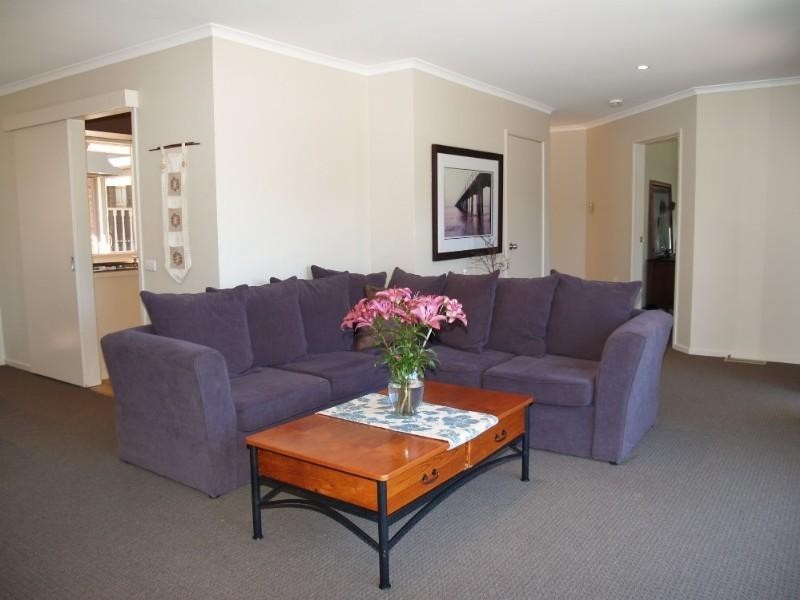 Chirnside Park VIC 3116