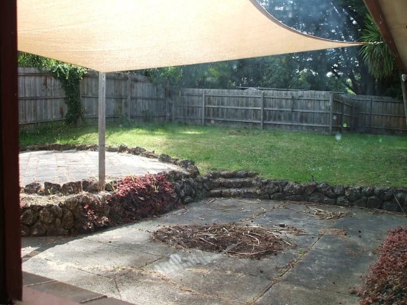 23 Carronvale Road, Mooroolbark VIC 3138