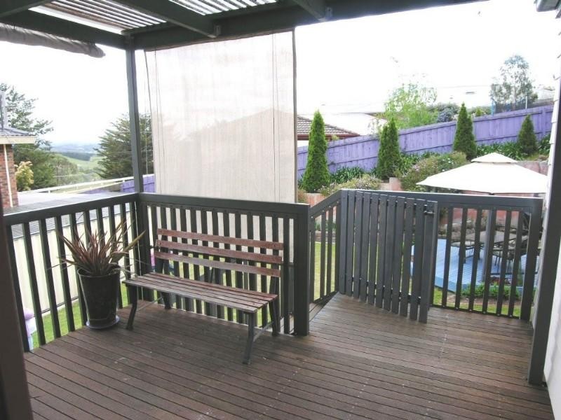 2 Westlink Road, Chirnside Park VIC 3116