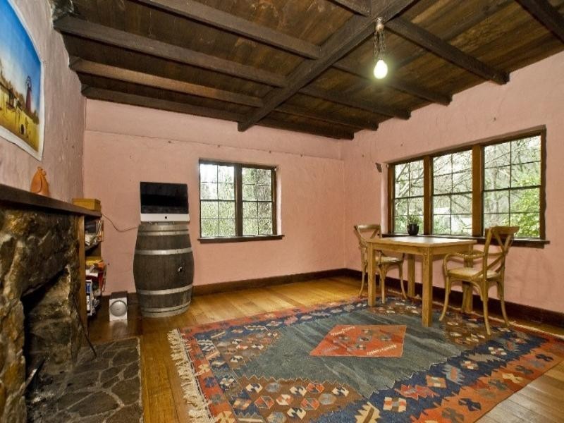 9 Bickleigh Vale Road, Mooroolbark VIC 3138