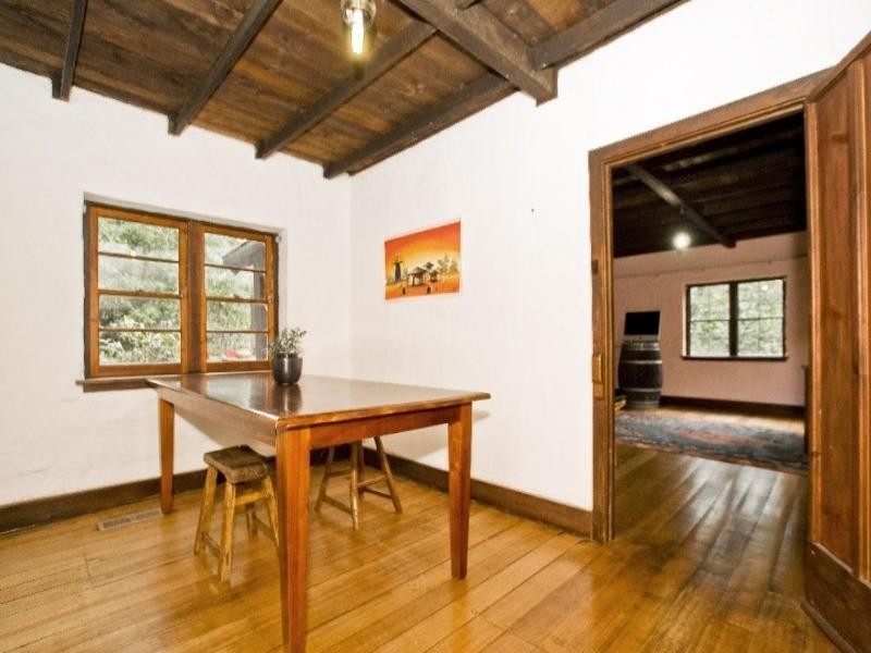 9 Bickleigh Vale Road, Mooroolbark VIC 3138