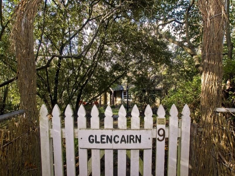 9 Bickleigh Vale Road, Mooroolbark VIC 3138