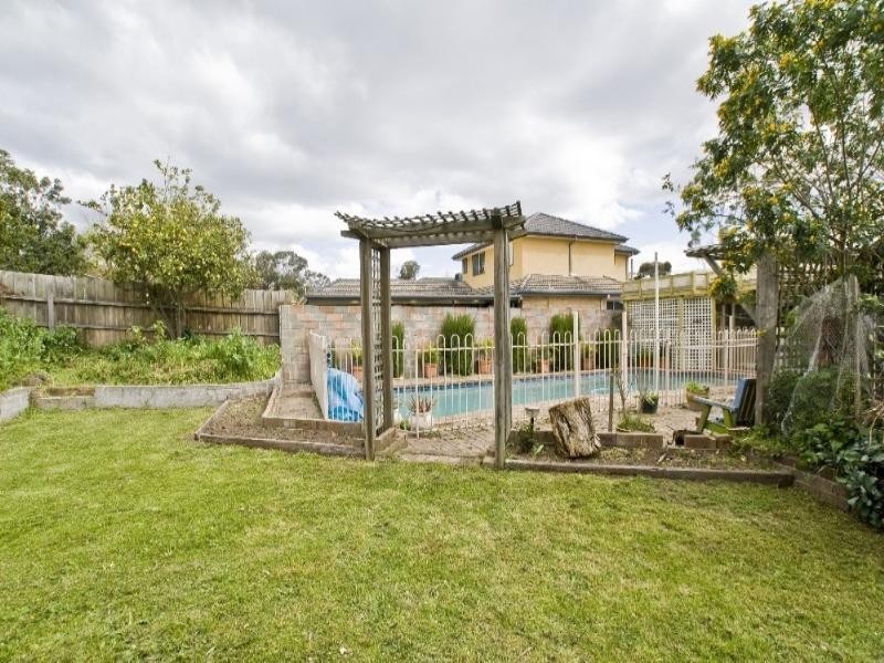 78 Edward Road, Chirnside Park VIC 3116